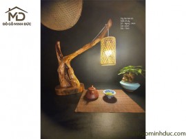Cây đèn lồng gỗ xoắn tự nhiên để bàn trà