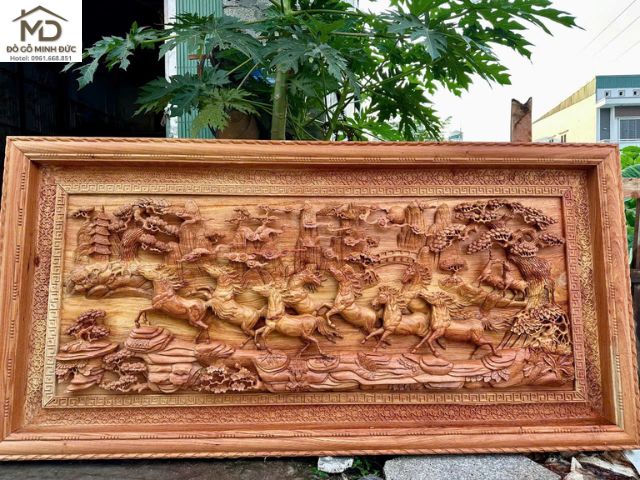 mẫu tranh gỗ  bát mã gỗ hương đẹp